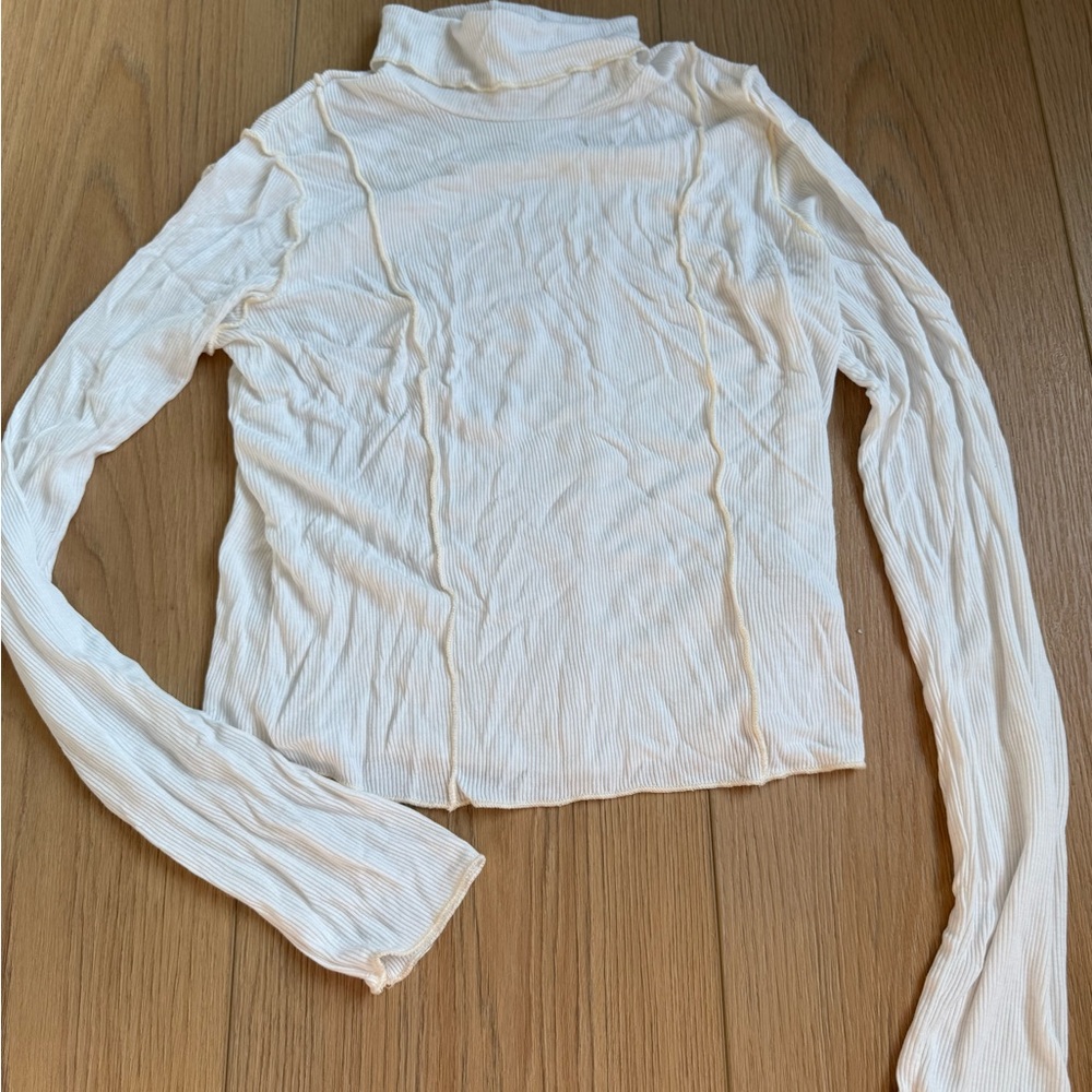 Wild Fable Cream Long Sleeve Top